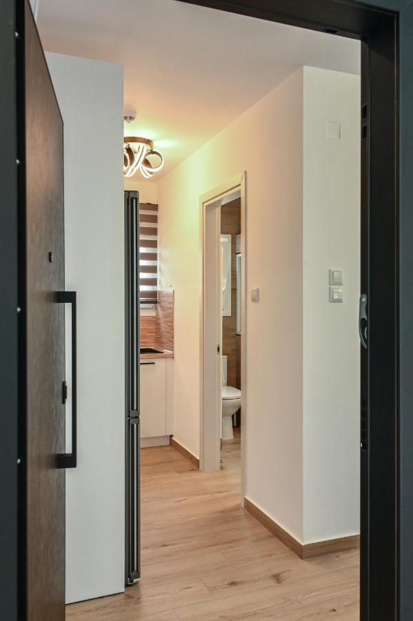 Larisa Hospitality I - Roof Top Apartment - With Free Parking Exterior foto